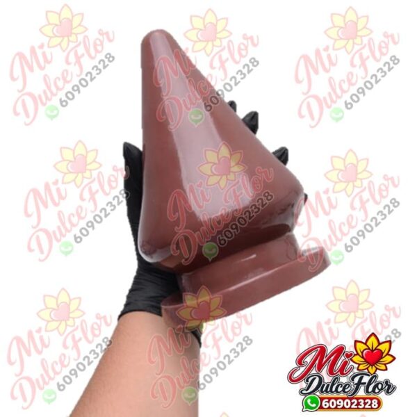 Plug anal gigante