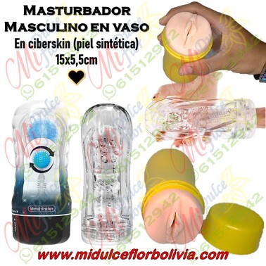 Masturbador masculino en vaso