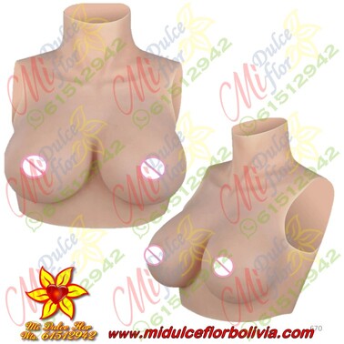 Diapositiva670 Body con senos artificiales